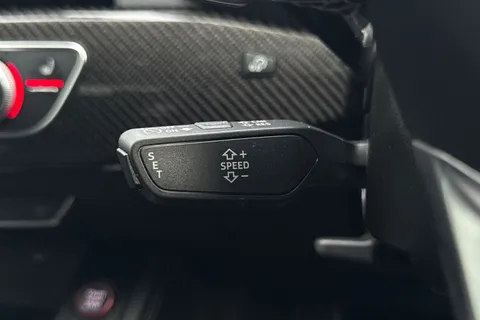 53 of 66 for Audi RS 4 Avant RS 4 Avant Carbon Black 450 PS tiptronic