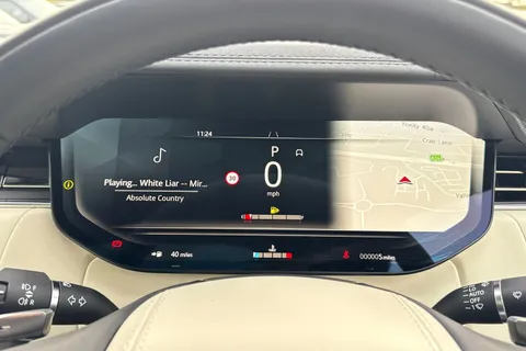 Land Rover Range Rover 3.0 D300 MHEV Edition Auto 4WD Euro 6 (s/s) 5dr Thumbnail #16