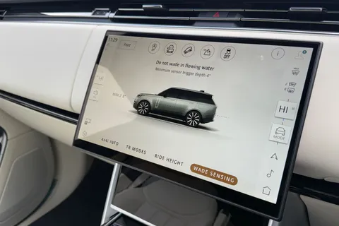 Land Rover Range Rover 3.0 D300 MHEV Edition Auto 4WD Euro 6 (s/s) 5dr Thumbnail #43