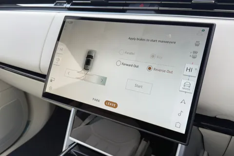 Land Rover Range Rover 3.0 D300 MHEV Edition Auto 4WD Euro 6 (s/s) 5dr Thumbnail #44