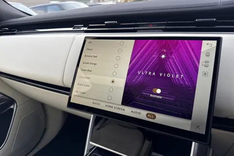 Land Rover Range Rover 3.0 D300 MHEV Edition Auto 4WD Euro 6 (s/s) 5dr Thumbnail #48