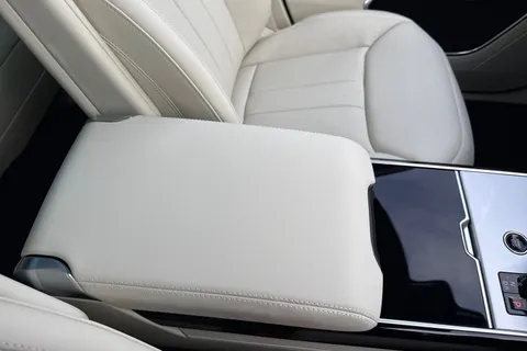 Land Rover Range Rover 3.0 D300 MHEV Edition Auto 4WD Euro 6 (s/s) 5dr Thumbnail #53