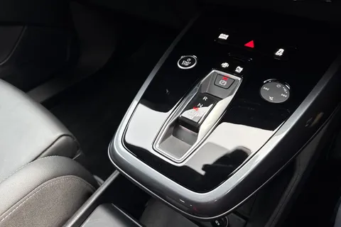 55 of 66 for Audi Q4 e-tron Q4 Black Edition 45 e-tron kW