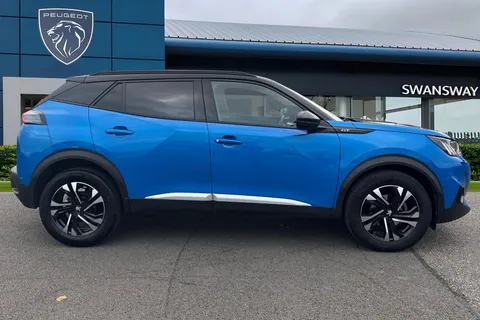 CX71YMY PEUGEOT 2008 1.2 PureTech GT Euro 6 (s/s) 5dr Thumbnail #4