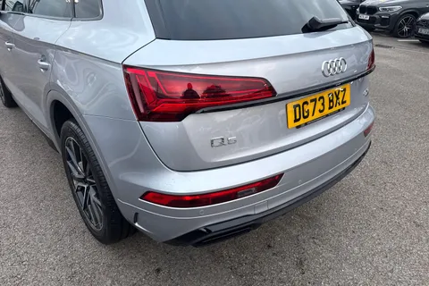 DG73BXZ Audi Q5 Edition 1 40 TDI quattro 204 PS S tronic Thumbnail #9