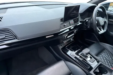 DG73BXZ Audi Q5 Edition 1 40 TDI quattro 204 PS S tronic Thumbnail #16