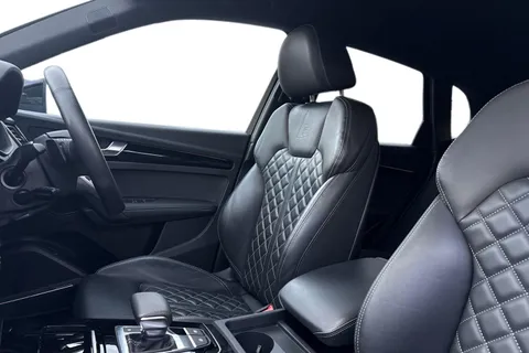 DG73BXZ Audi Q5 Edition 1 40 TDI quattro 204 PS S tronic Thumbnail #17