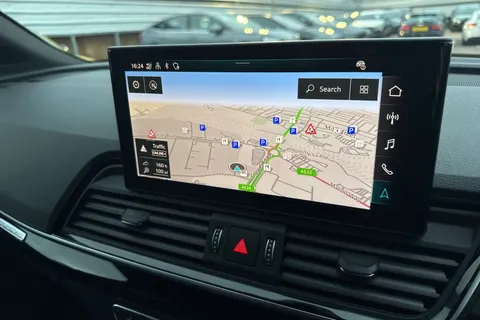 DG73BXZ Audi Q5 Edition 1 40 TDI quattro 204 PS S tronic Thumbnail #18