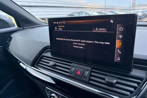 DG73BXZ Audi Q5 Edition 1 40 TDI quattro 204 PS S tronic Thumbnail #39