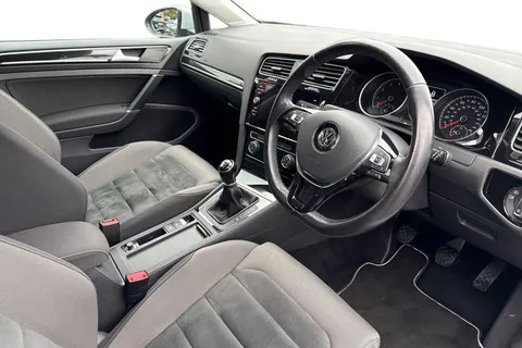 13 of 42 for Volkswagen Golf 1.5 TSI EVO 150 GT 5dr | Acc | App connect