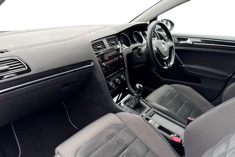 14 of 42 for Volkswagen Golf 1.5 TSI EVO 150 GT 5dr | Acc | App connect