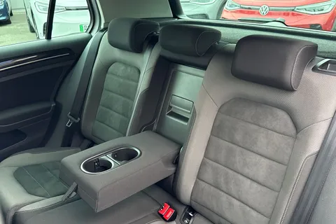 18 of 42 for Volkswagen Golf 1.5 TSI EVO 150 GT 5dr | Acc | App connect