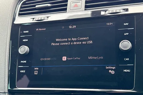 28 of 42 for Volkswagen Golf 1.5 TSI EVO 150 GT 5dr | Acc | App connect