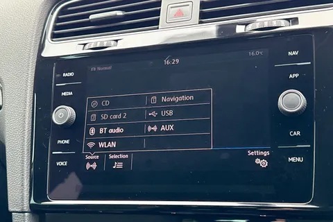 29 of 42 for Volkswagen Golf 1.5 TSI EVO 150 GT 5dr | Acc | App connect