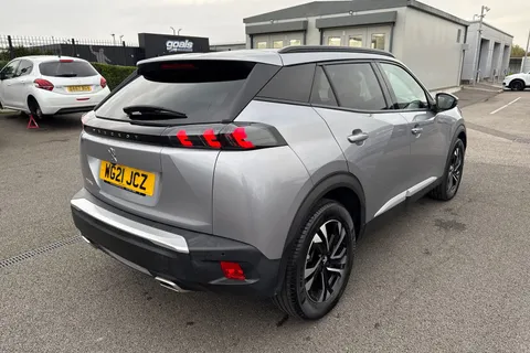 34 of 67 for PEUGEOT 2008 1.2 PureTech Allure EAT Euro 6 (s/s) 5dr