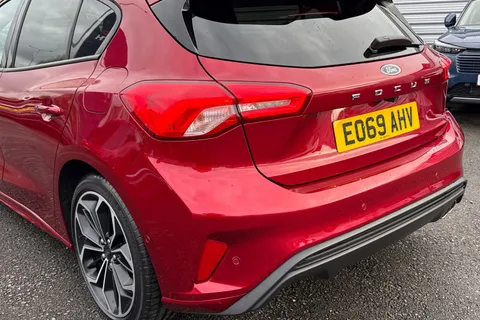 EO69AHV Ford Focus 1.5T EcoBoost ST-Line X Hatchback 5dr Petrol Auto Euro 6 (s/s) (182 ps) Thumbnail #8