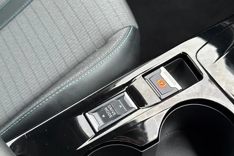 55 of 67 for PEUGEOT 2008 1.2 PureTech Allure EAT Euro 6 (s/s) 5dr