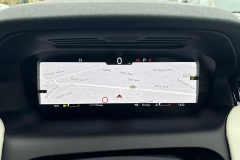 Land Rover Discovery Sport 2.0 D200 MHEV Dynamic SE Auto 4WD Euro 6 (s/s) 5dr Thumbnail #16