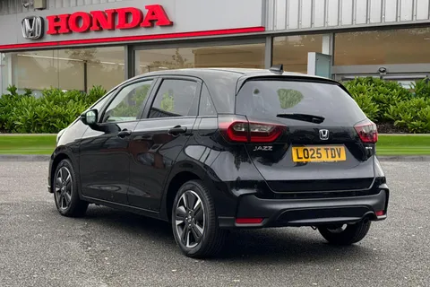 LO25TDV Honda Jazz 1.5 i-MMD Hybrid Advance 5dr eCVT Thumbnail #3