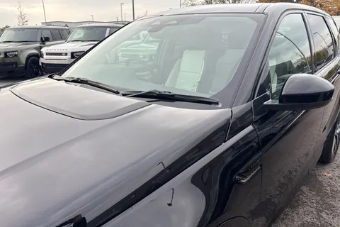 Land Rover Discovery Sport 2.0 D200 MHEV Dynamic SE Auto 4WD Euro 6 (s/s) 5dr Thumbnail #28