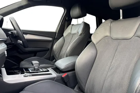 YE22WCA Audi Q5 S line 40 TDI quattro 204 PS S tronic Thumbnail #11