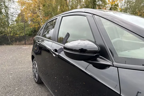 LO25TDV Honda Jazz 1.5 i-MMD Hybrid Advance 5dr eCVT Thumbnail #11