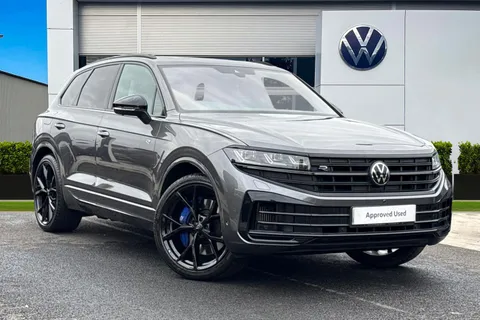 MV75UOO Volkswagen Touareg 3.0 V6 TSI eHybrid 4Motion R 5dr Tip Auto **TOW BAR+DYNAUDIO+HEAD UP DISPLA Thumbnail #2