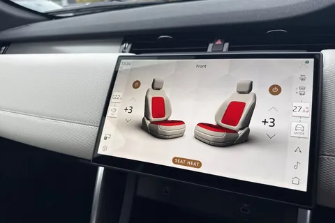 Land Rover Discovery Sport 2.0 D200 MHEV Dynamic SE Auto 4WD Euro 6 (s/s) 5dr Thumbnail #45