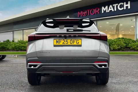 MF25OFG Omoda                     5 1.6 TGDI Noble DCT Euro 6 (s/s) 5dr Thumbnail #5