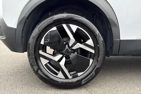 PF73CNV PEUGEOT 2008 1.2 PureTech GT EAT Euro 6 (s/s) 5dr Thumbnail #12