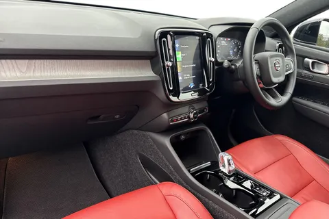 CE70ZZU Volvo Xc40 1.5 T3 Inscription Auto Euro 6 (s/s) 5dr Thumbnail #16