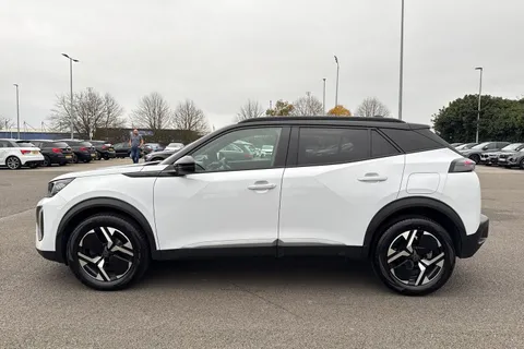 PF73CNV PEUGEOT 2008 1.2 PureTech GT EAT Euro 6 (s/s) 5dr Thumbnail #32