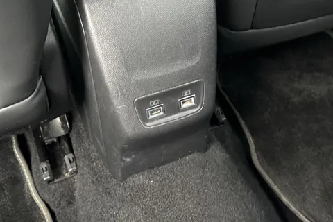 PF73CNV PEUGEOT 2008 1.2 PureTech GT EAT Euro 6 (s/s) 5dr Thumbnail #38