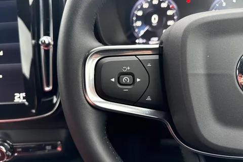 CE70ZZU Volvo Xc40 1.5 T3 Inscription Auto Euro 6 (s/s) 5dr Thumbnail #41
