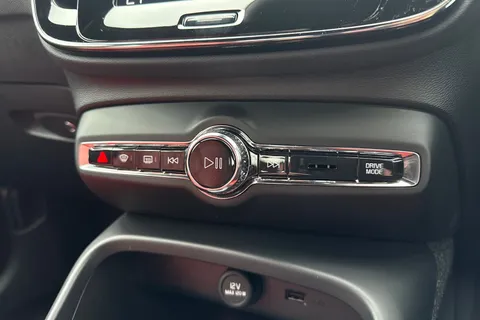 CE70ZZU Volvo Xc40 1.5 T3 Inscription Auto Euro 6 (s/s) 5dr Thumbnail #56