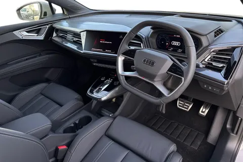 Audi Q4 e-tron 55 S line Auto quattro 5dr 82kWh Thumbnail #14