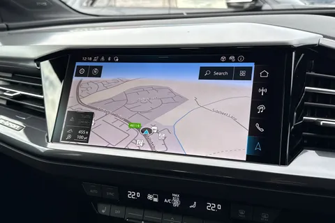  Audi Q4 e-tron 45 Black Edition Auto 5dr 82kWh Thumbnail #17