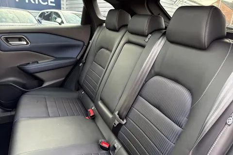 LL22TFN Nissan Qashqai 1.3 DIG-T MHEV Tekna XTRON Euro 6 (s/s) 5dr Thumbnail #20