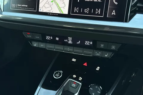 Audi Q4 e-tron 55 S line Auto quattro 5dr 82kWh Thumbnail #22