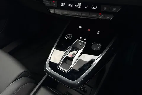  Audi Q4 e-tron 45 Black Edition Auto 5dr 82kWh Thumbnail #23