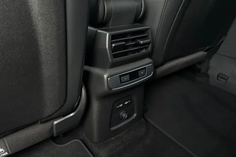  Audi Q4 e-tron 45 Black Edition Auto 5dr 82kWh Thumbnail #31