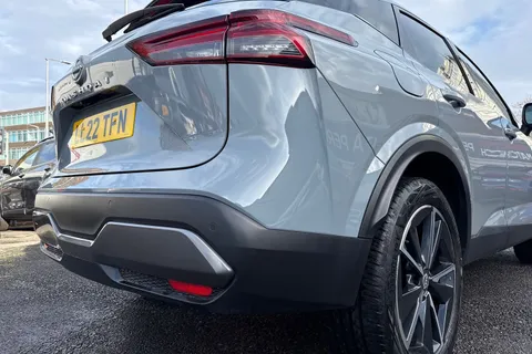 LL22TFN Nissan Qashqai 1.3 DIG-T MHEV Tekna XTRON Euro 6 (s/s) 5dr Thumbnail #38
