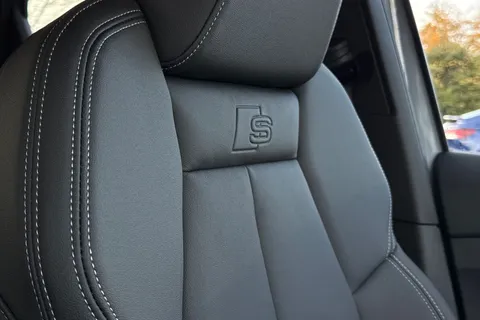 Audi Q4 e-tron 55 S line Auto quattro 5dr 82kWh Thumbnail #42