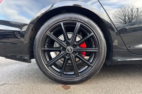 YE22ZXJ Audi A6 Saloon Black Edition 40 TFSI  204 PS S tronic Thumbnail #11