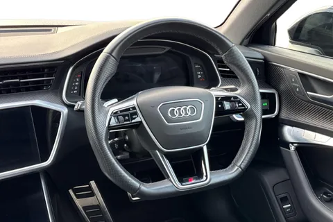 18 of 52 for Audi A6 Saloon Black Edition 40 TFSI 204 PS S tronic