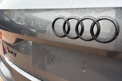  Audi SQ2 2.0 TFSI Black Edition S Tronic quattro Euro 6 (s/s) 5dr Thumbnail #40