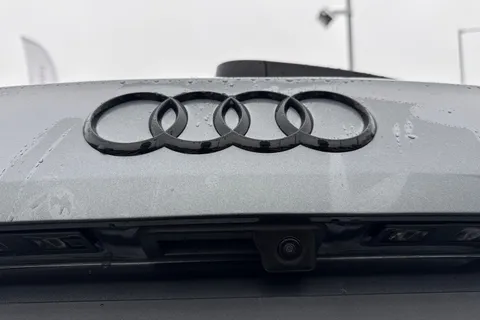  Audi SQ2 2.0 TFSI Black Edition S Tronic quattro Euro 6 (s/s) 5dr Thumbnail #41