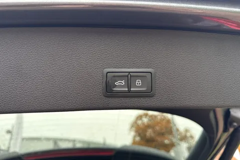  Audi SQ2 2.0 TFSI Black Edition S Tronic quattro Euro 6 (s/s) 5dr Thumbnail #42