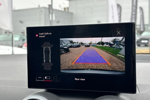  Audi SQ2 2.0 TFSI Black Edition S Tronic quattro Euro 6 (s/s) 5dr Thumbnail #57