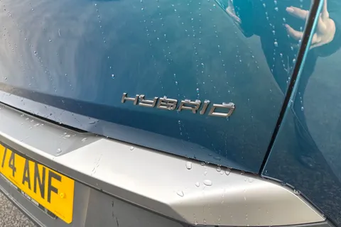 DH74ANF PEUGEOT 3008 1.2 HYBRID GT e-DSC6 Euro 6 (s/s) 5dr Thumbnail #33